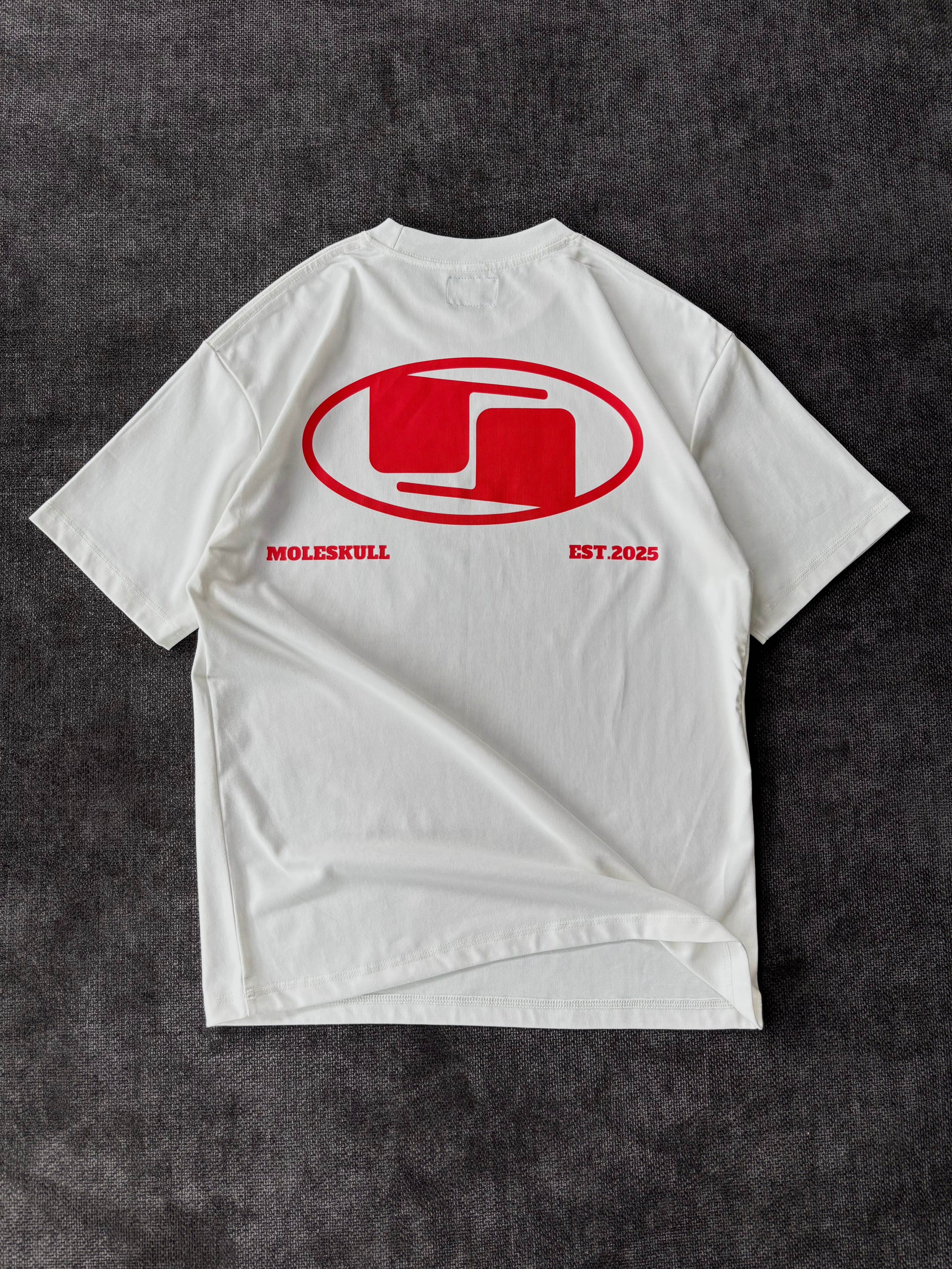 WHITEE TEE
